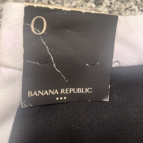 Banana Republic Skirt With Pockets- Size 0- NWT - Picture 9 of 9